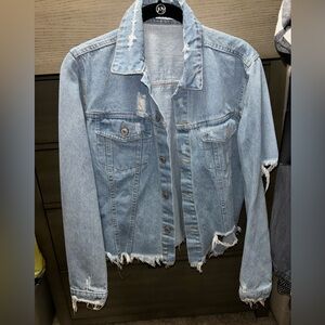 Destroyed denim jacket - size S